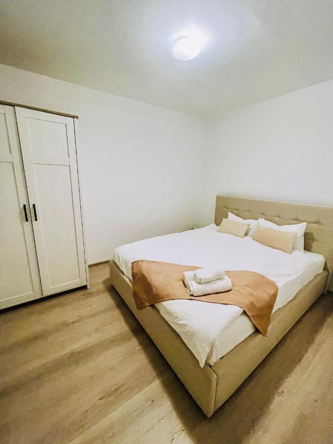 Lovely Apartment In A Quiet Area - Spitalul Judetean L5 Temesvár Kültér fotó