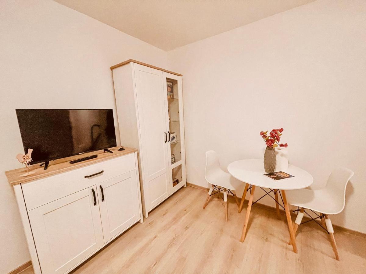 Lovely Apartment In A Quiet Area - Spitalul Judetean L5 Temesvár Kültér fotó